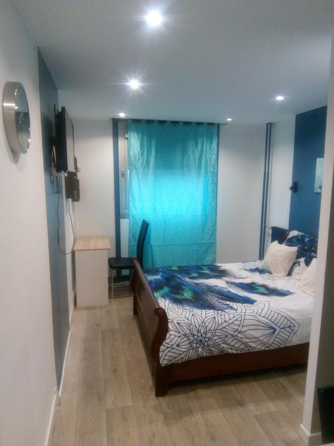 Studio 28M² Au Pied De La Defense 库尔布瓦 外观 照片